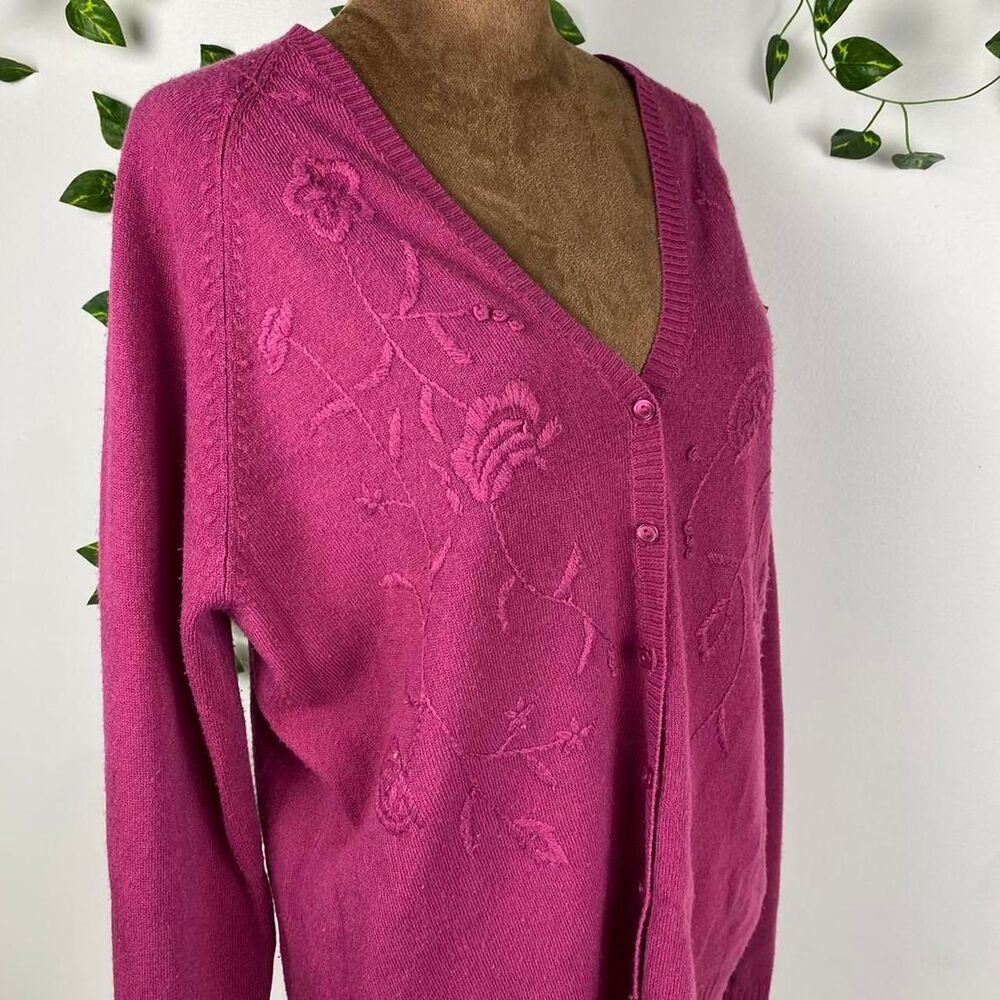 Vintage White Stag Women's Large Pink Floral Embroidered Cardigan Sweater fairy